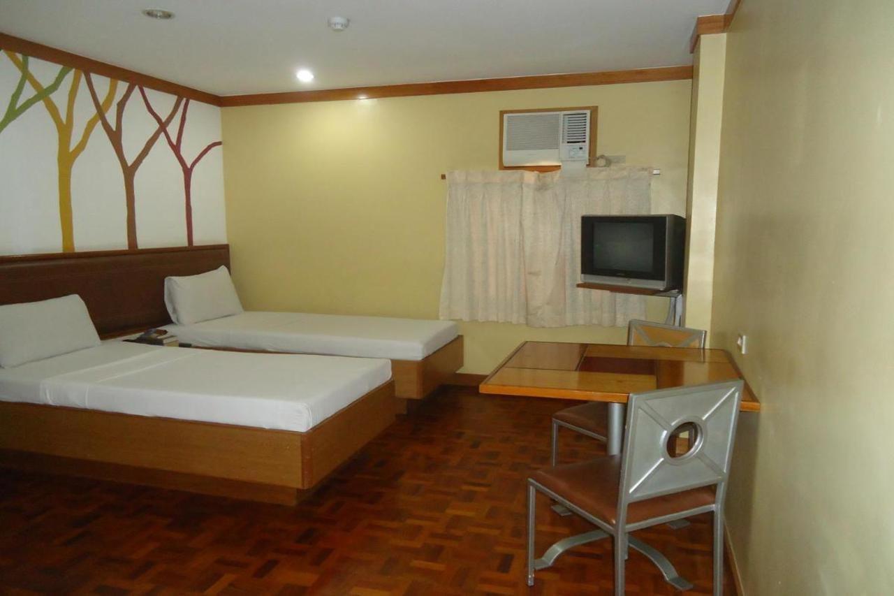 Park Bed And Breakfast Hotel ปาไซ ภายนอก รูปภาพ