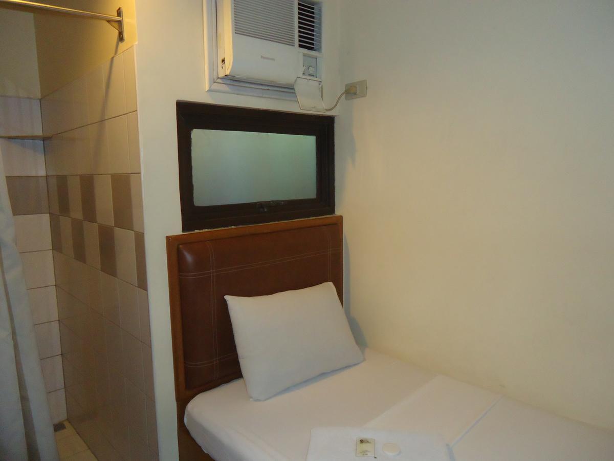 Park Bed And Breakfast Hotel ปาไซ ภายนอก รูปภาพ
