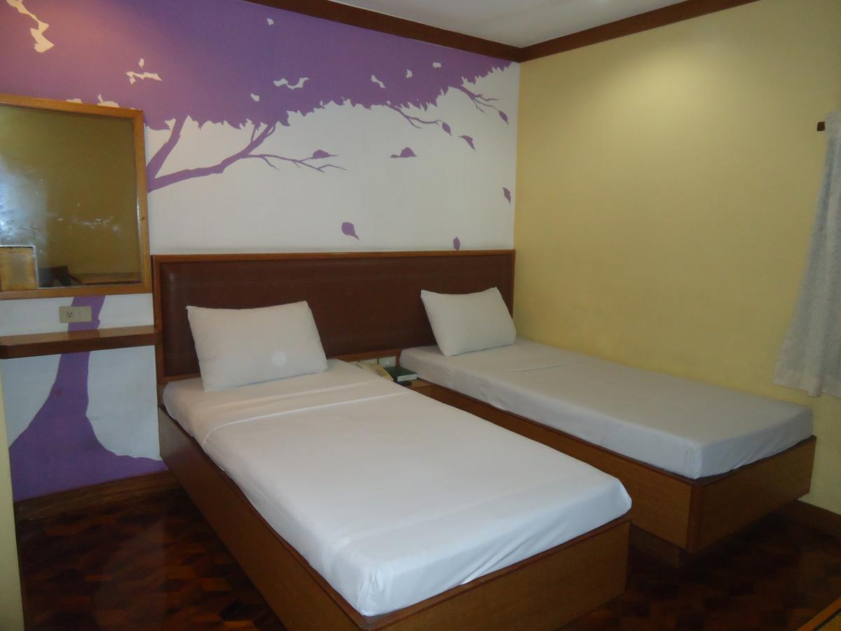 Park Bed And Breakfast Hotel Pasay มะนิลา ภายนอก รูปภาพ