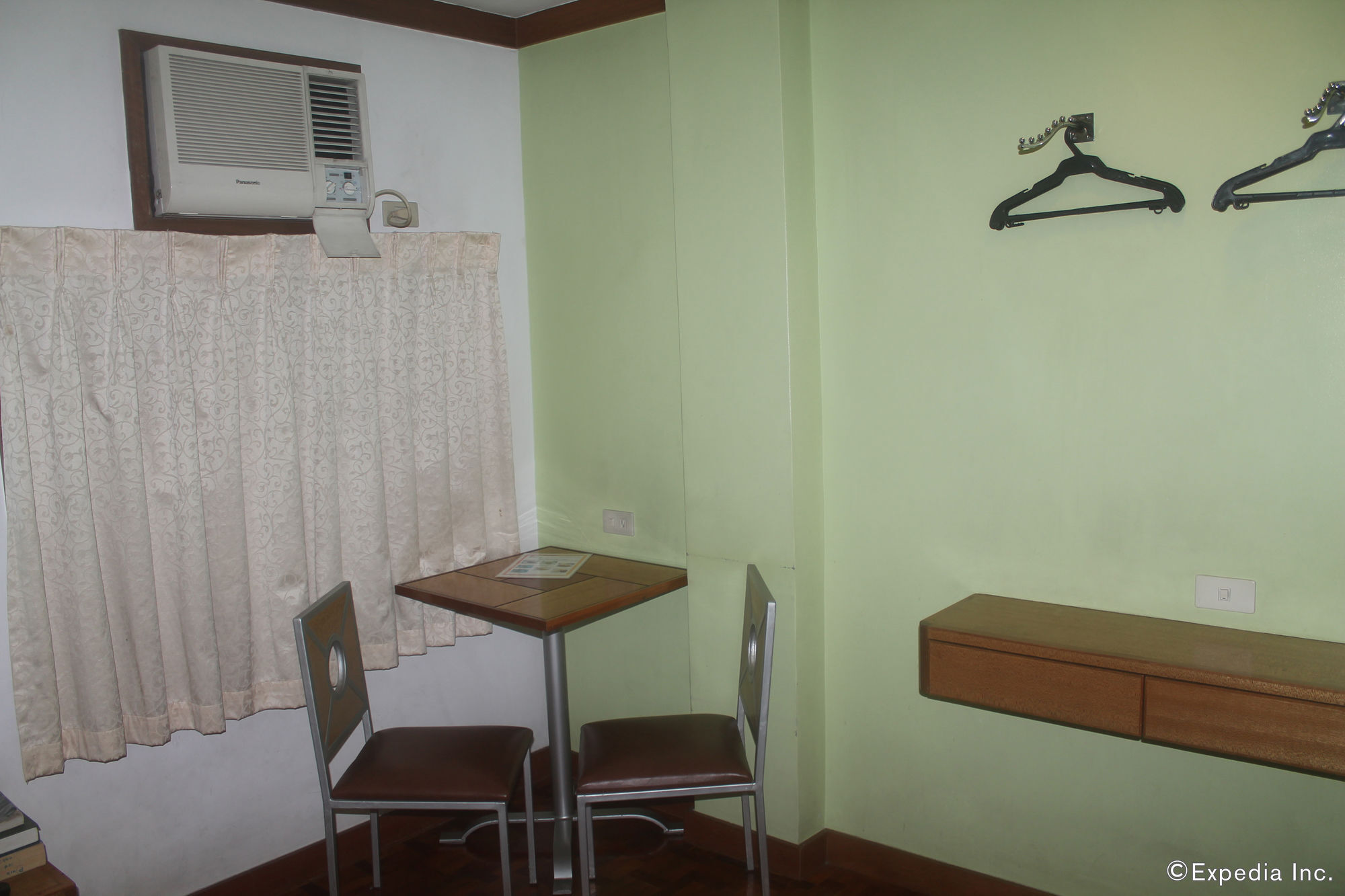 Park Bed And Breakfast Hotel ปาไซ ภายนอก รูปภาพ